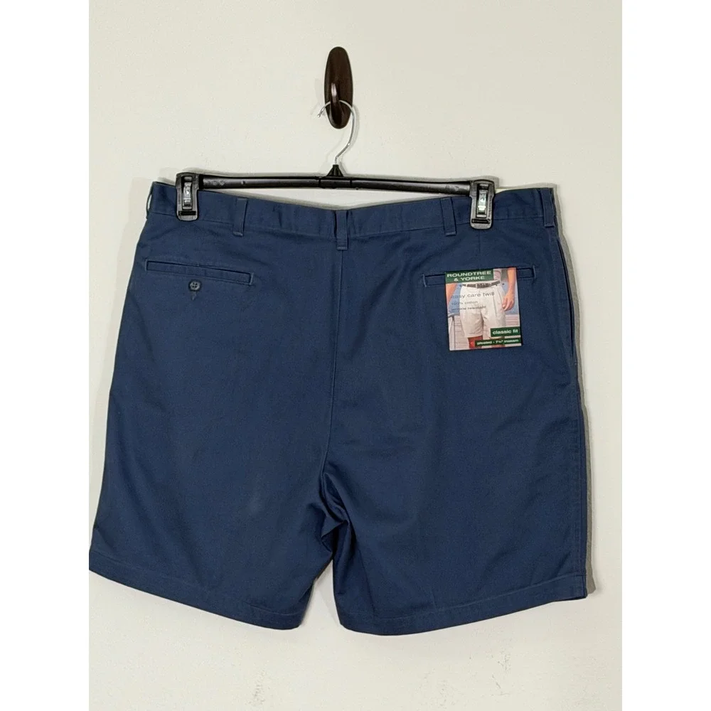 Roundtree & Yorke Mens Navy Blue Pleated Easy Care Twill Shorts 42 NWT S35HR701